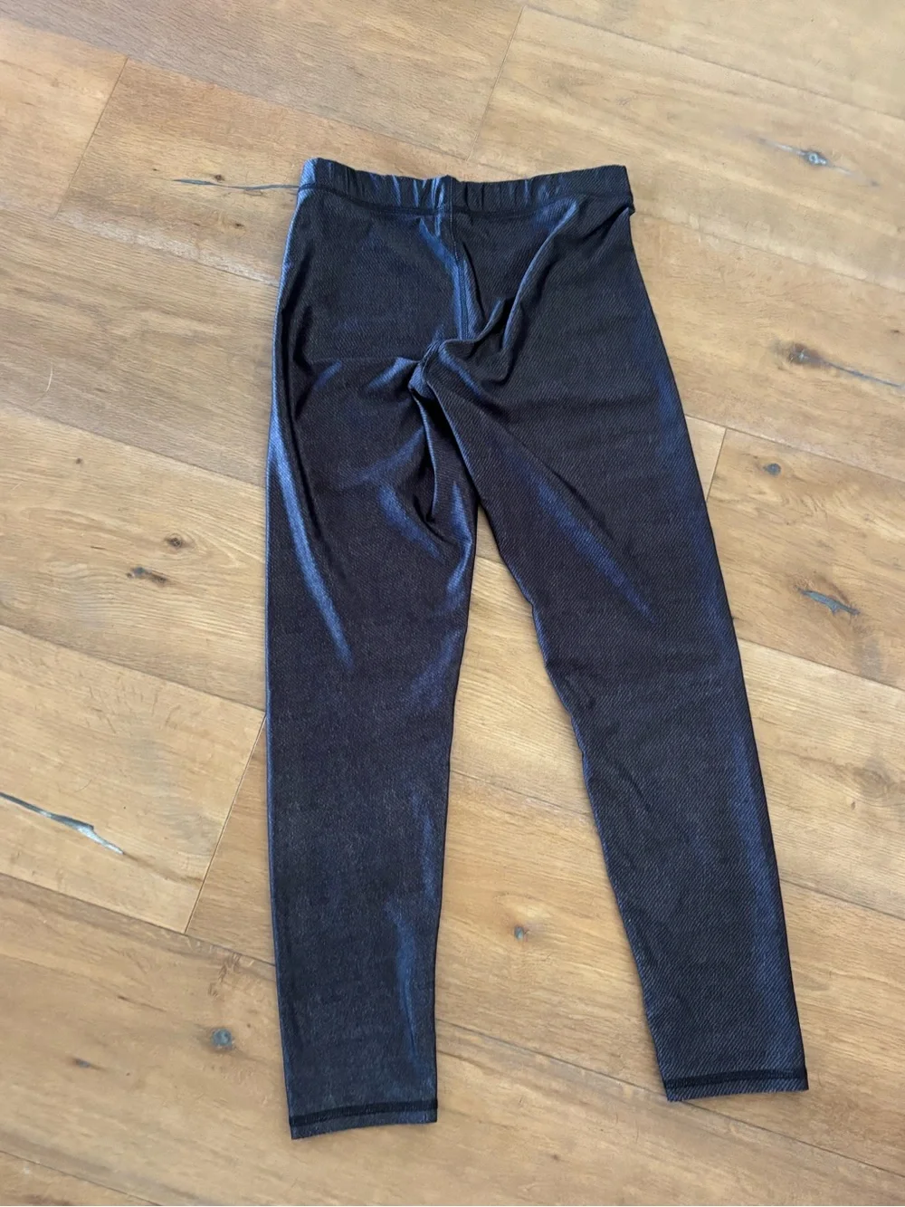 Zara Terez edgy black